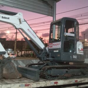 Mini Escavadeira Bobcat E42 R$180.000,00